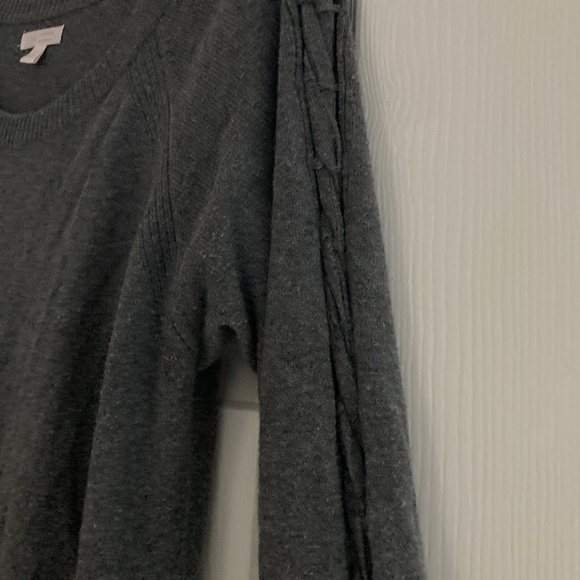 Lauren Conrad Soft tunic sweater size L - Picture 3 of 7